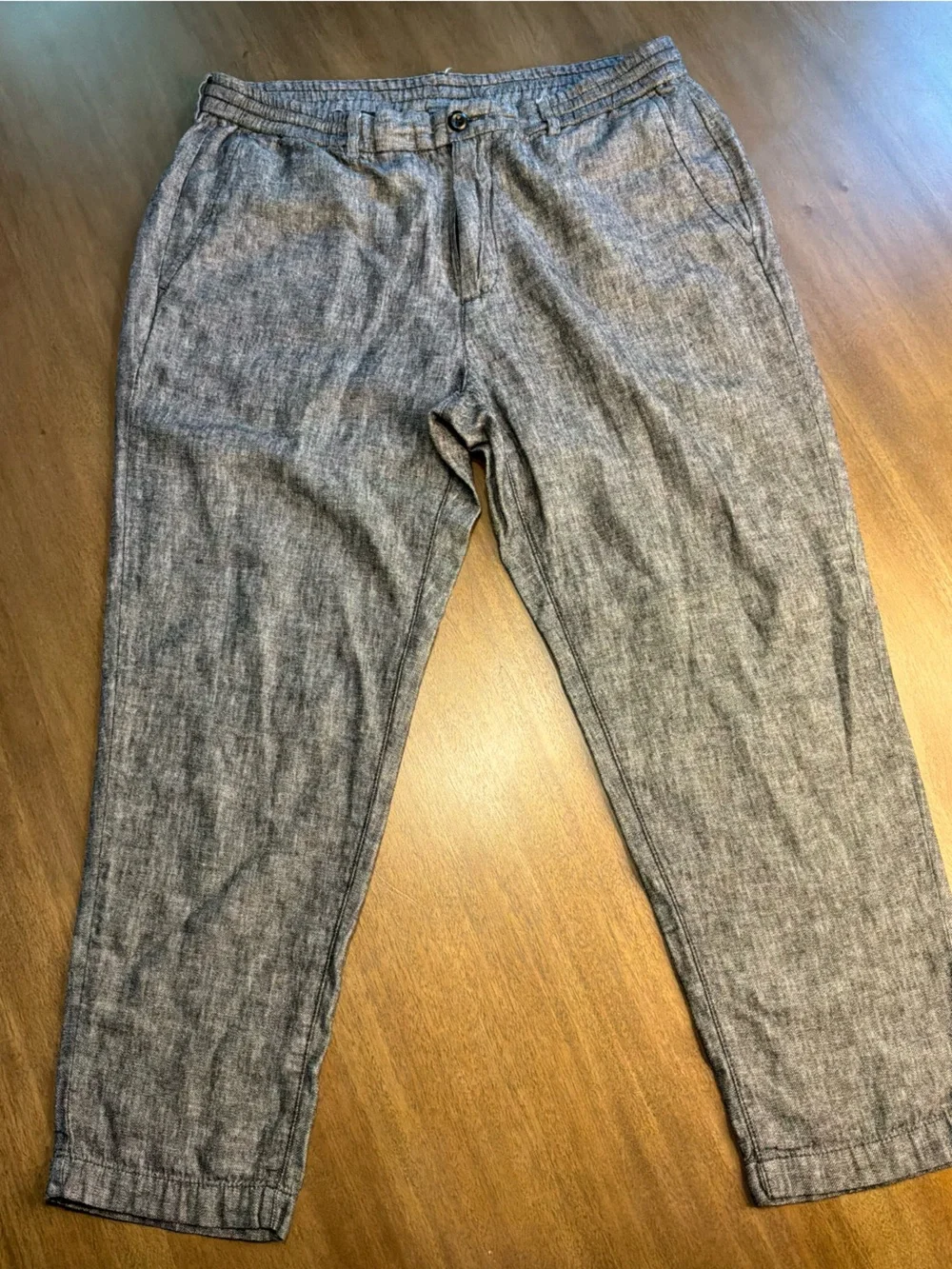 Banana Republic Gray Chambray linen/Cotton-Blend Chinos